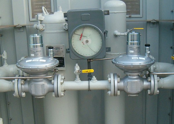 電動(dòng)調(diào)節(jié)閥和氣動(dòng)調(diào)節(jié)閥有何區(qū)別及如何選用